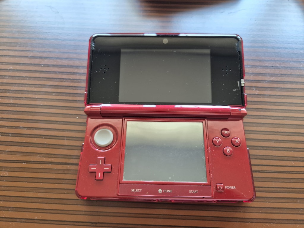 KILIFLI KIRMIZI NINTENDO 3DS - 2