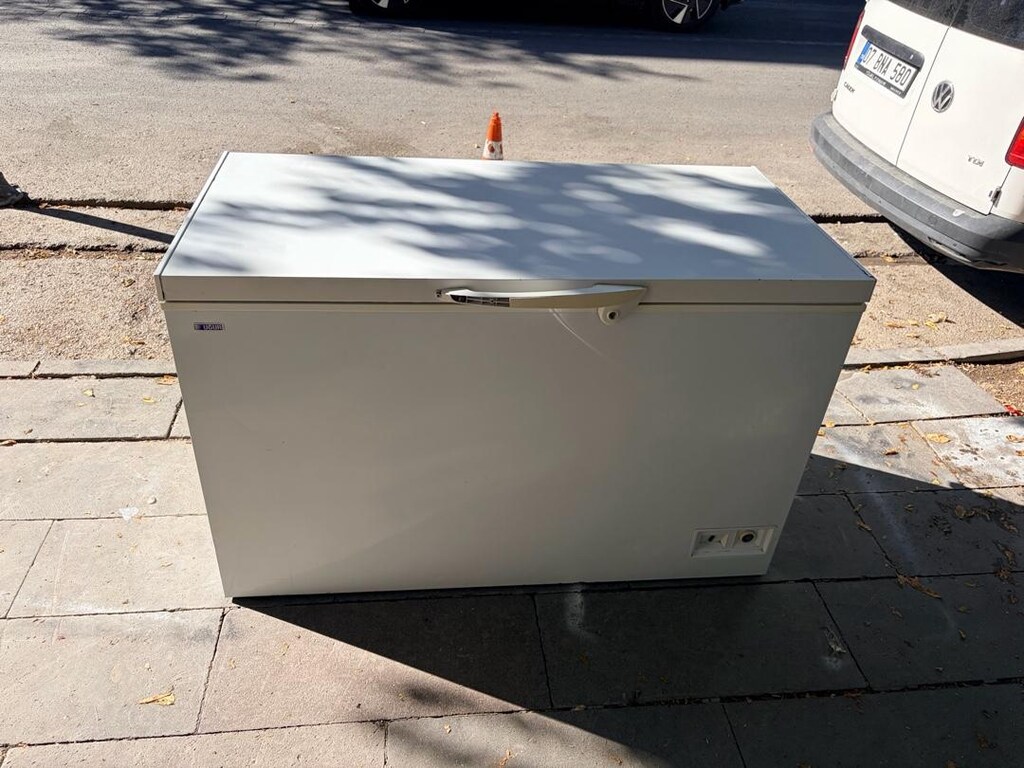 Uğur 400 Litre Sandık Tipi Derin Dondurucu / Blok Kapaklı Difriz