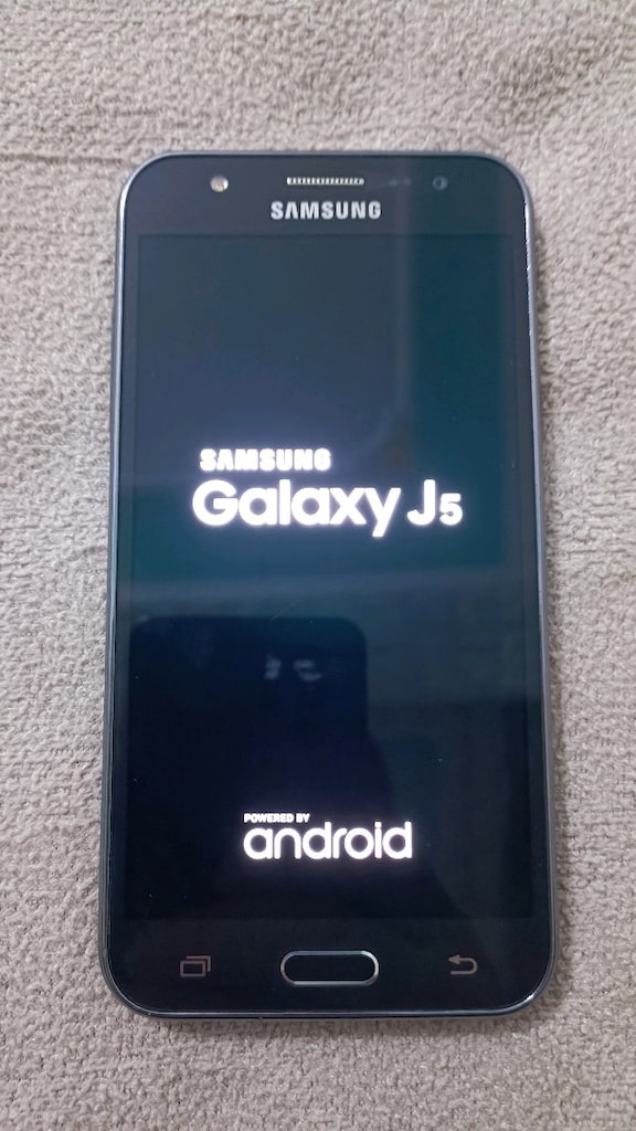 Samsung Galaxy J5 Cep telefonu - 4