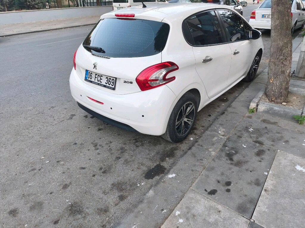 DÜŞÜK KM PEUGEOT 208 1.2 VTİ OTOMATİK VİTES YOKUŞ KALKIŞ DESTEKLİ - 3