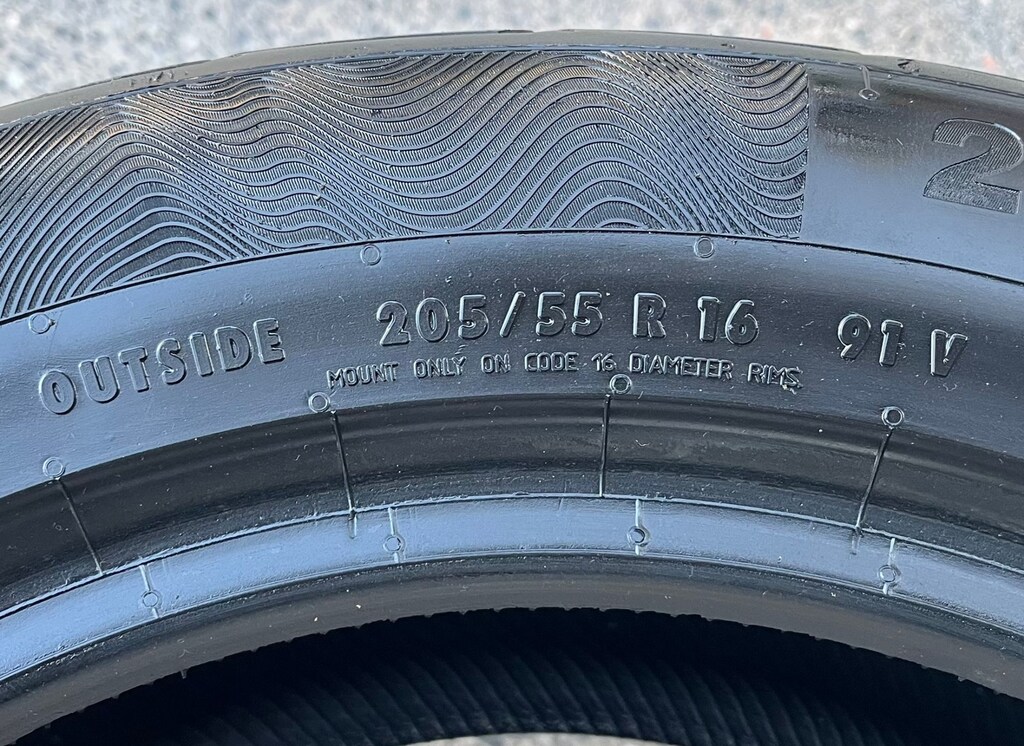 205 55 16 CONTINENTAL 91V CONTI PREMIUM CONTACT 5 - 8
