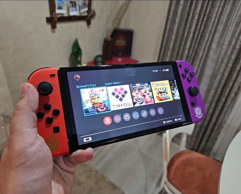 Sıfır Nintendo Switch Oled Pokemon Special Edition - 4