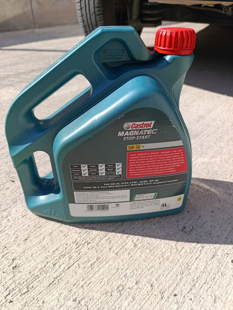 Castrol 5w-30 motor yağı - 2