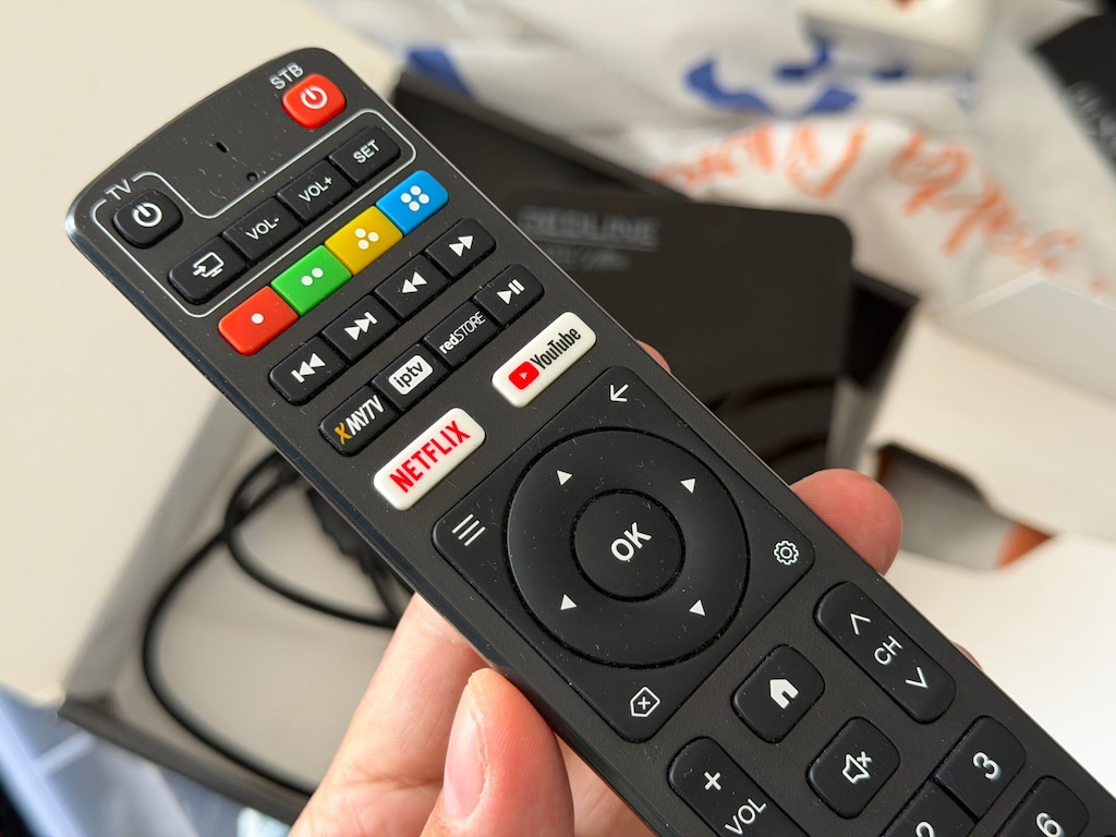RedLine Mate Ultra Android TV Media Player Android 13- 16GB - 9