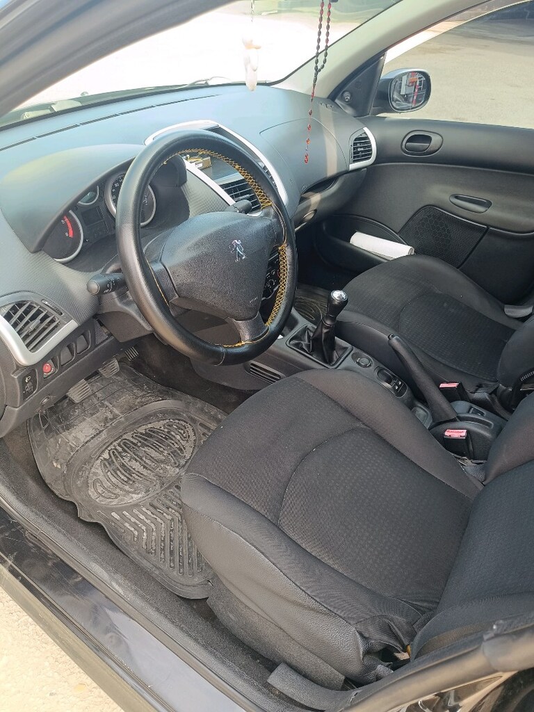 Peugeot 206+ - 8