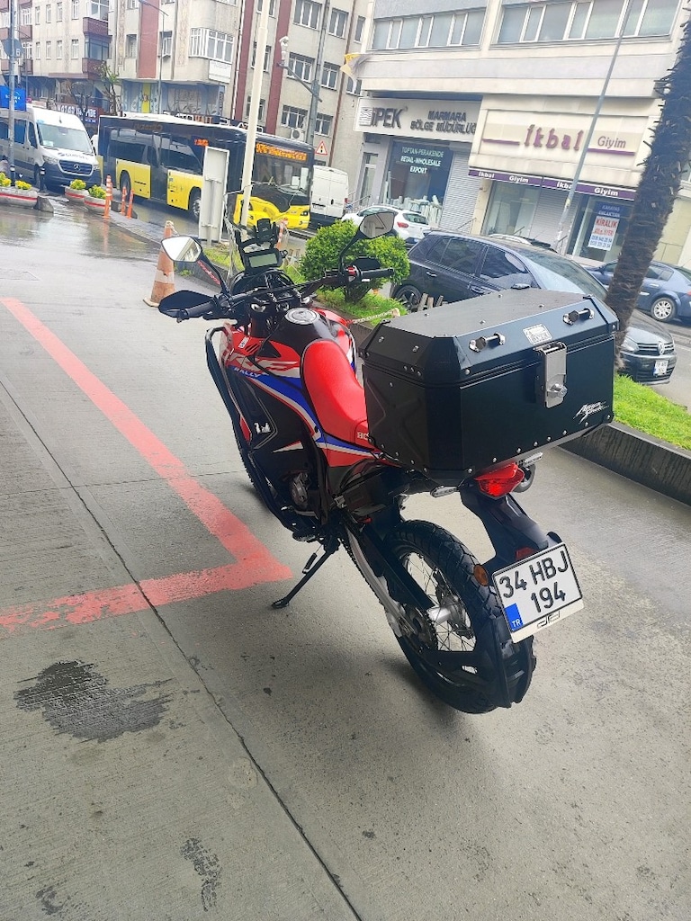 Honda CRF rally 250 - 2