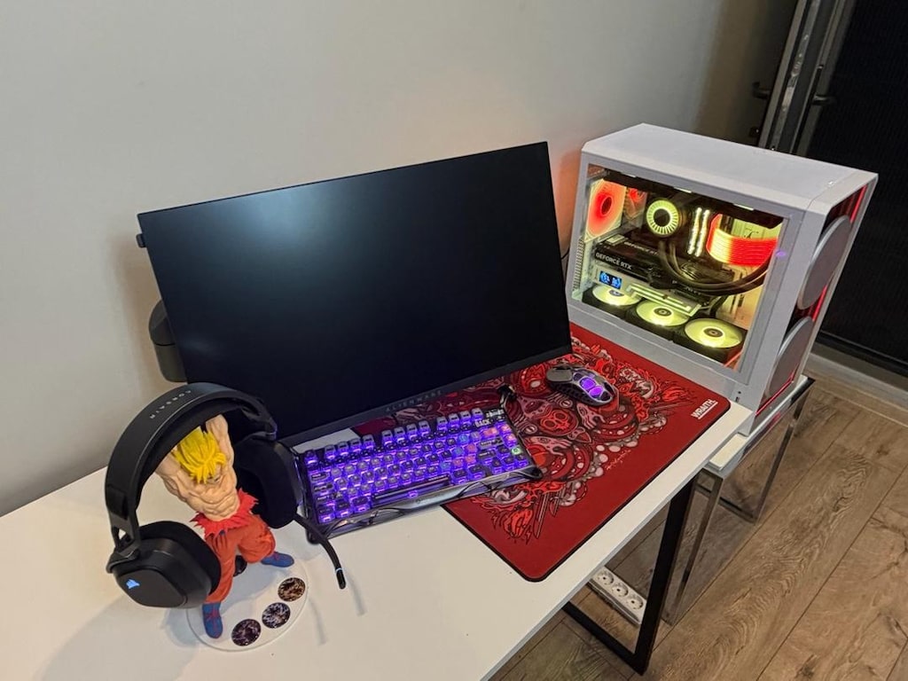 Oyuncu Kasası 9800X3D , Rtx 5070 , auros master , lian li vs. - 4