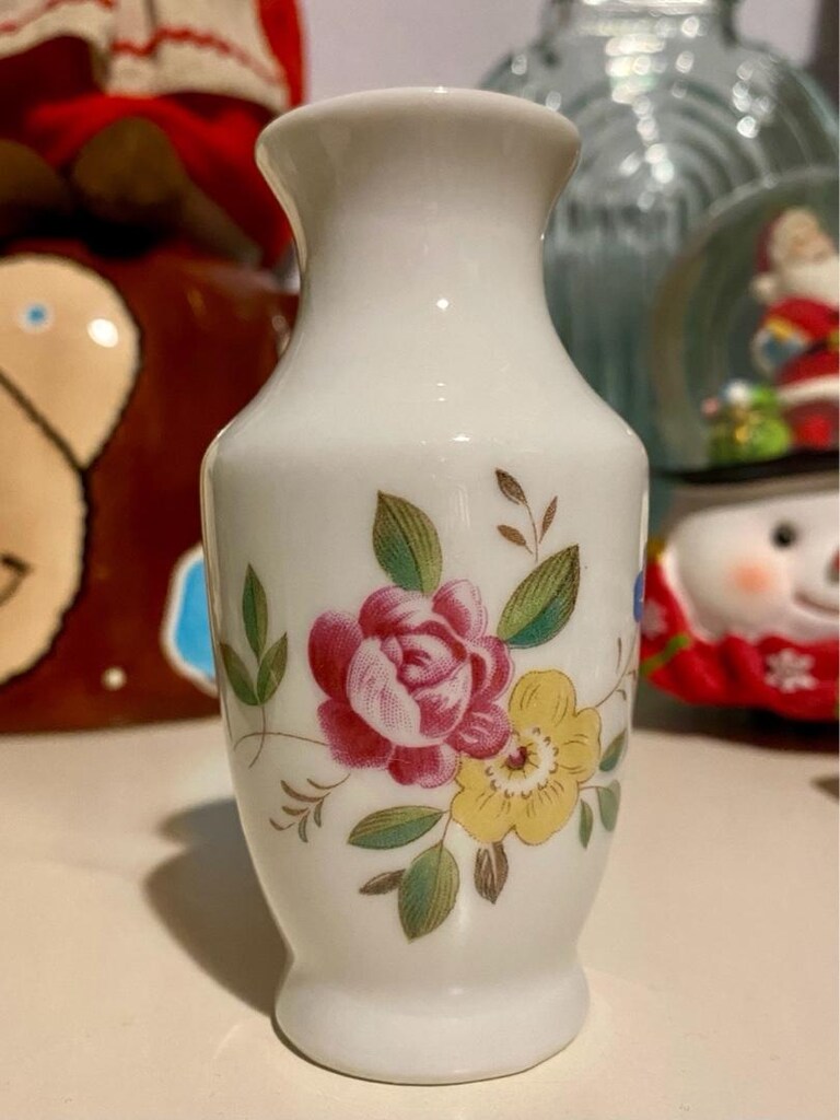 Vintage El Yapımı Mini Porselen Vazo - 11