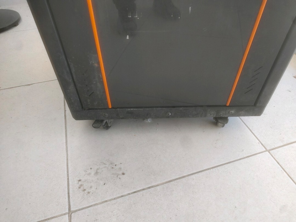 32U 600*600 19inç Dikili Tip Kabinet - 10