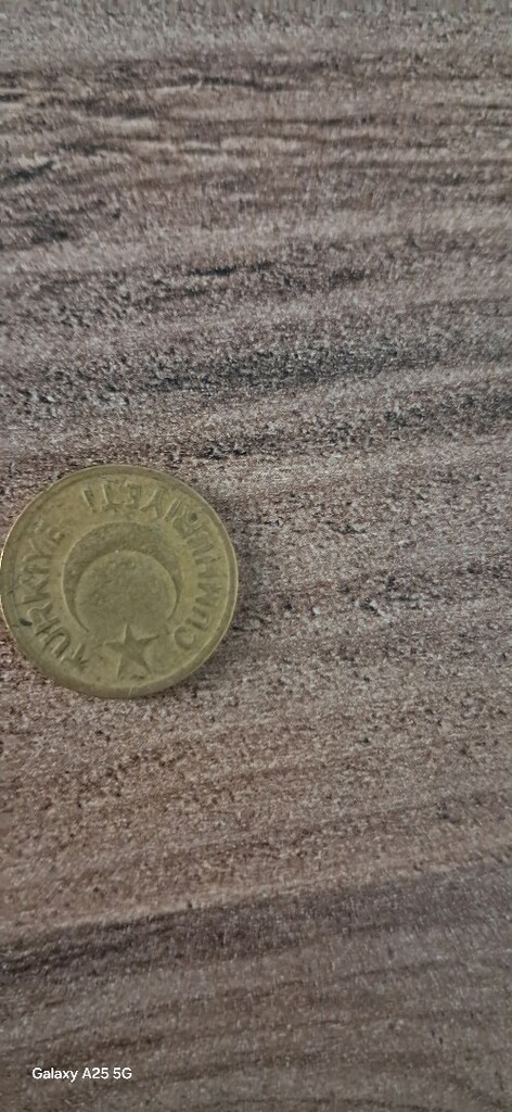 1941 yılına ait 10 para ( eski deyimle ) - 2