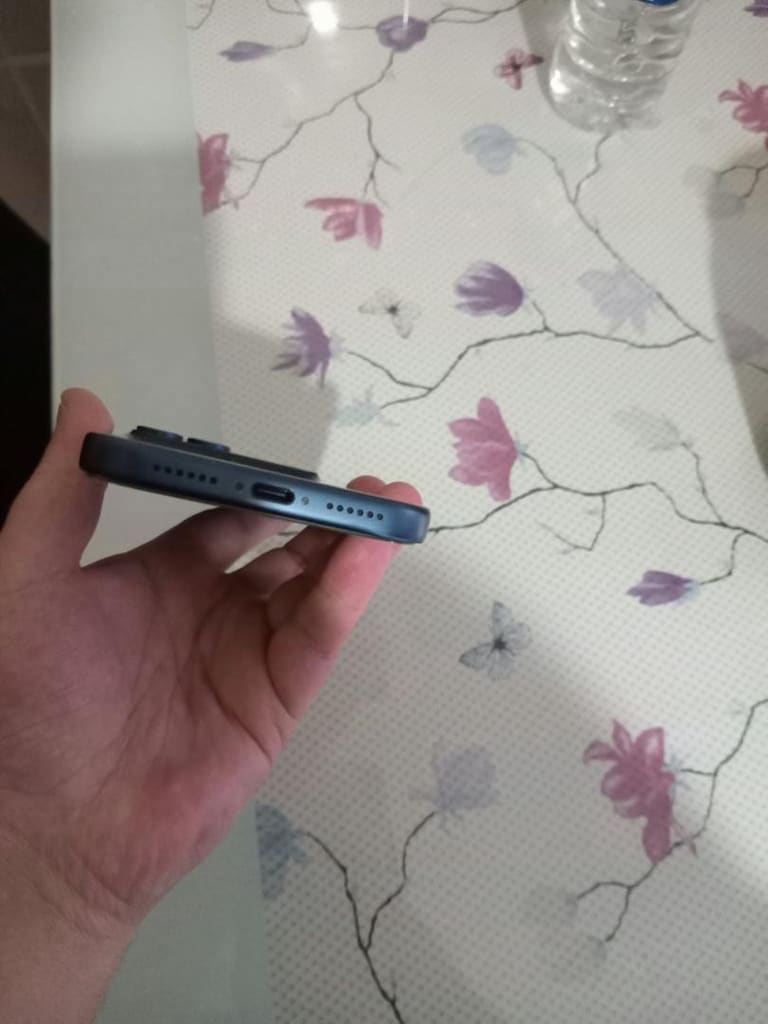 iPhone 17 Pro Max - 3