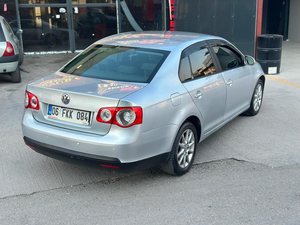 OTOMATİK JETTA TAVAN KAPUT BOYASIZ - 10