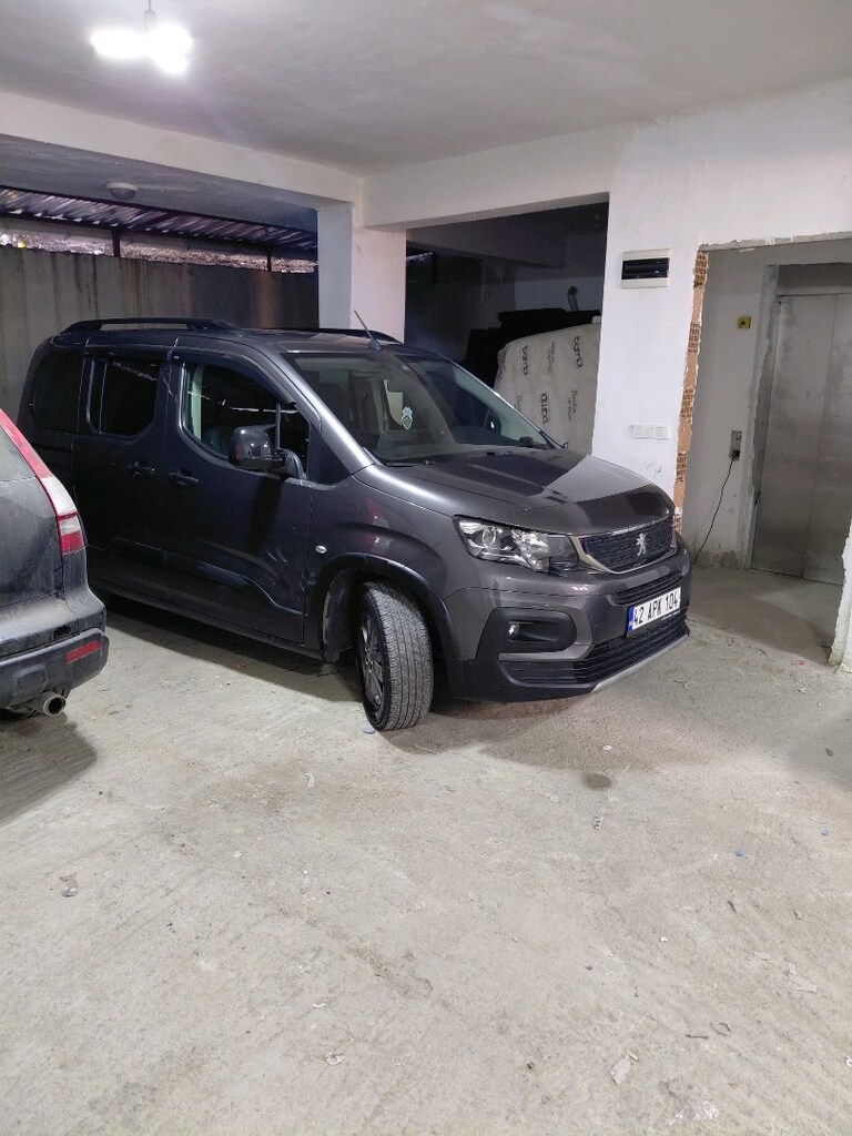 Hatasız boyasız 2022 model peugeot rifter - 13
