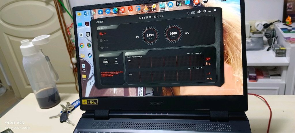 Acer nitro 5 ryzen 7 6800H işlemci + soğutma fanı + mause +kutu+fatur - 6