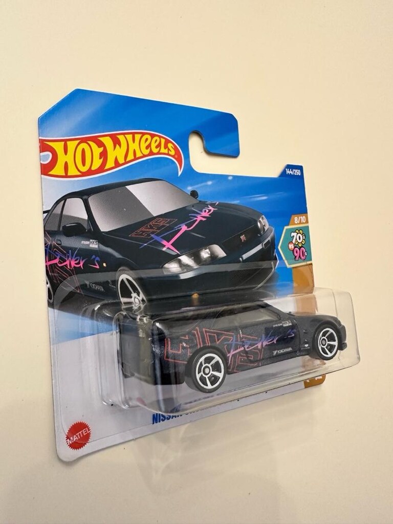 Hot wheels Nissan Skyline GT R33 - 4