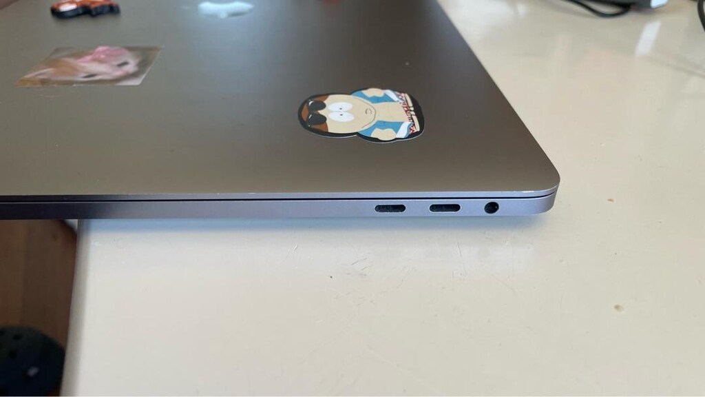 Macbook Pro 15-inch - 5