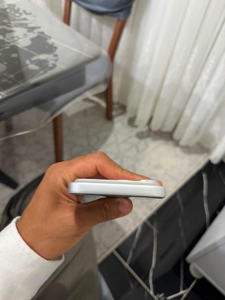 iPhone 17 pro max - 5