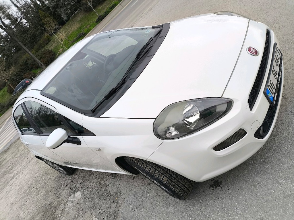 2013 1.4 Punto otomatik 109 binde en üst paket - 4