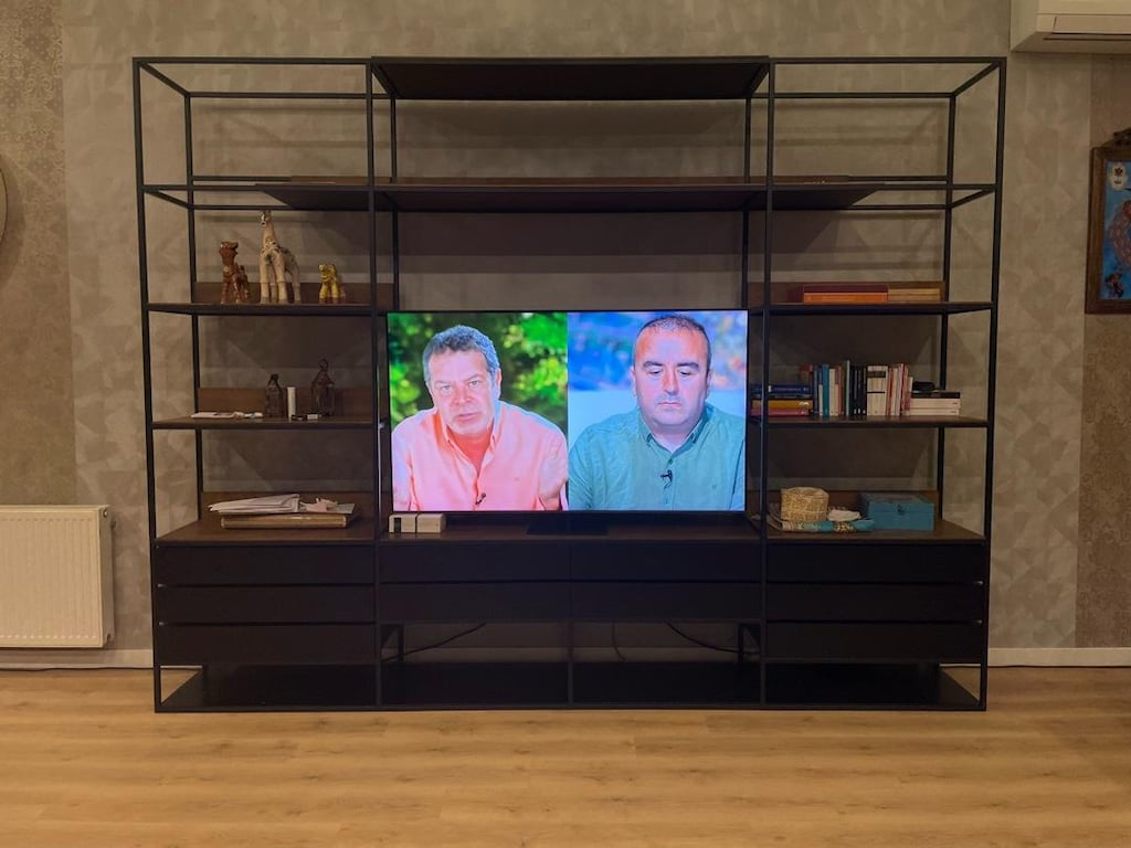 ozel tasarim tv unitesi kitaplik - 2