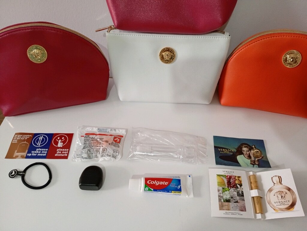 Versace Bayan THY Business Class Orijinal Çantaları Adet Fiyatıdır - 2