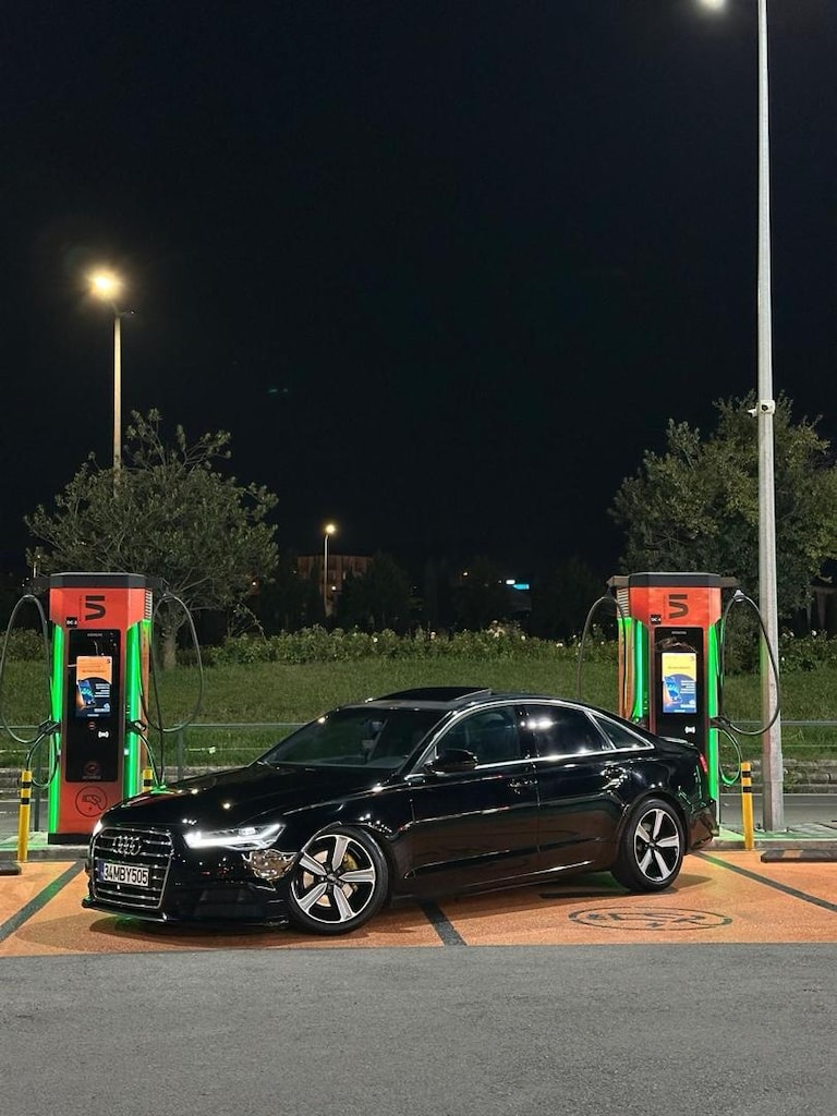 AUDI A6 - 8