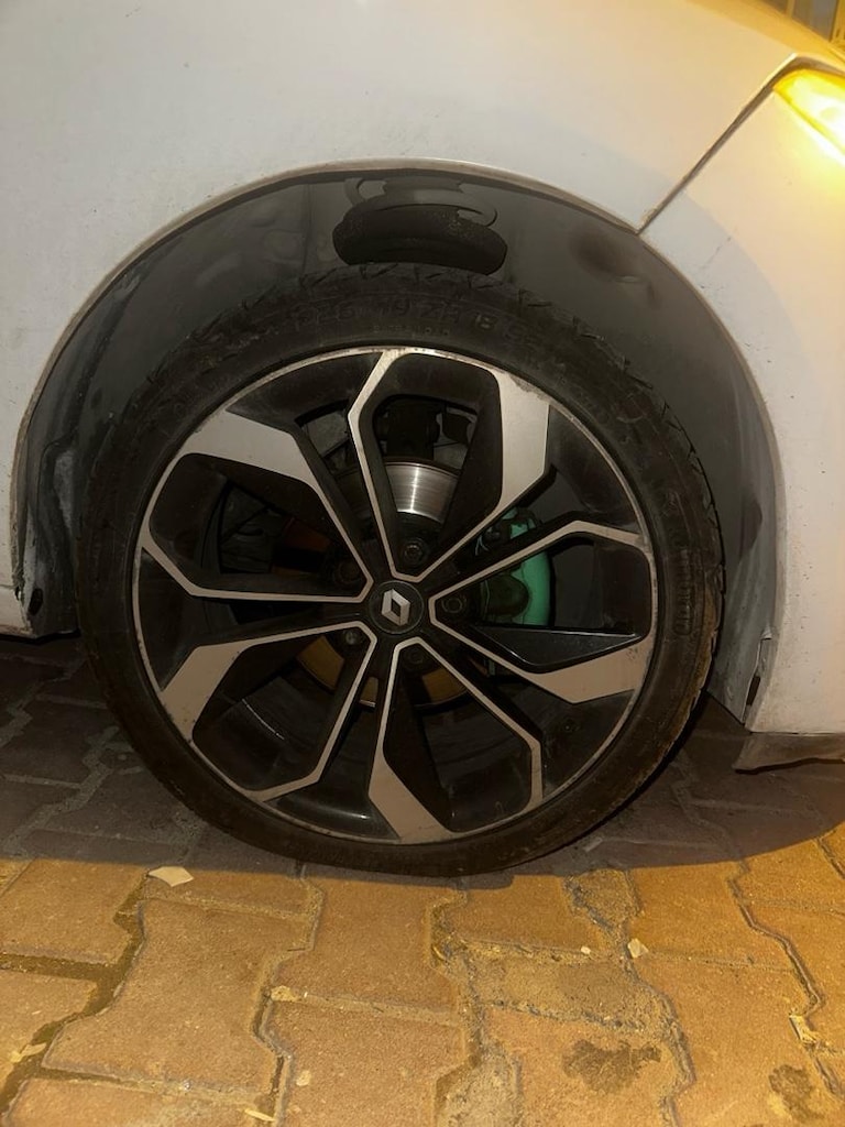 18 JANT MEGANE 4 LASTİKLERLE - 3