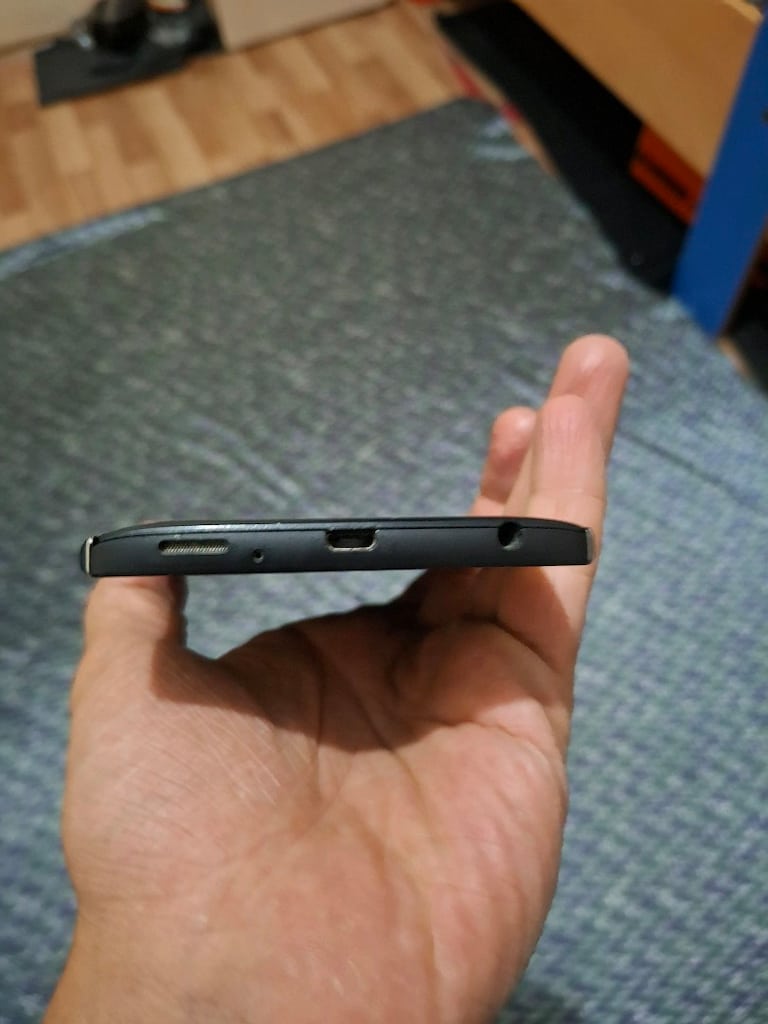 Lg V10 - 4