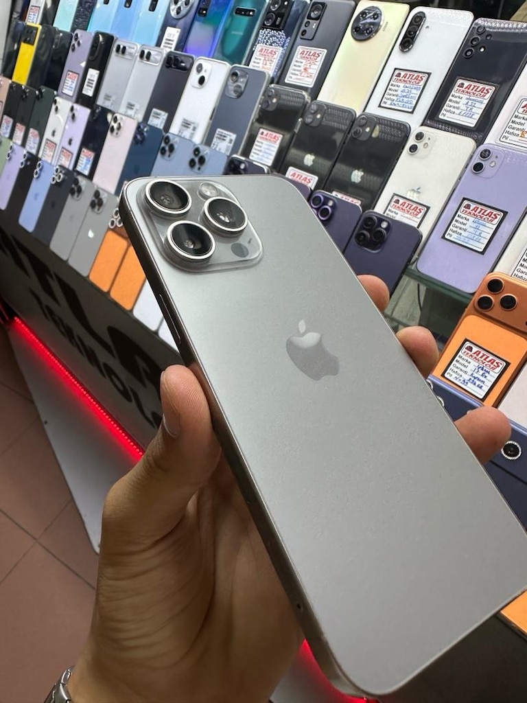Atlas teknolojiden acil satılık ıPhone 15 pro Max YD kapsamlı - 3