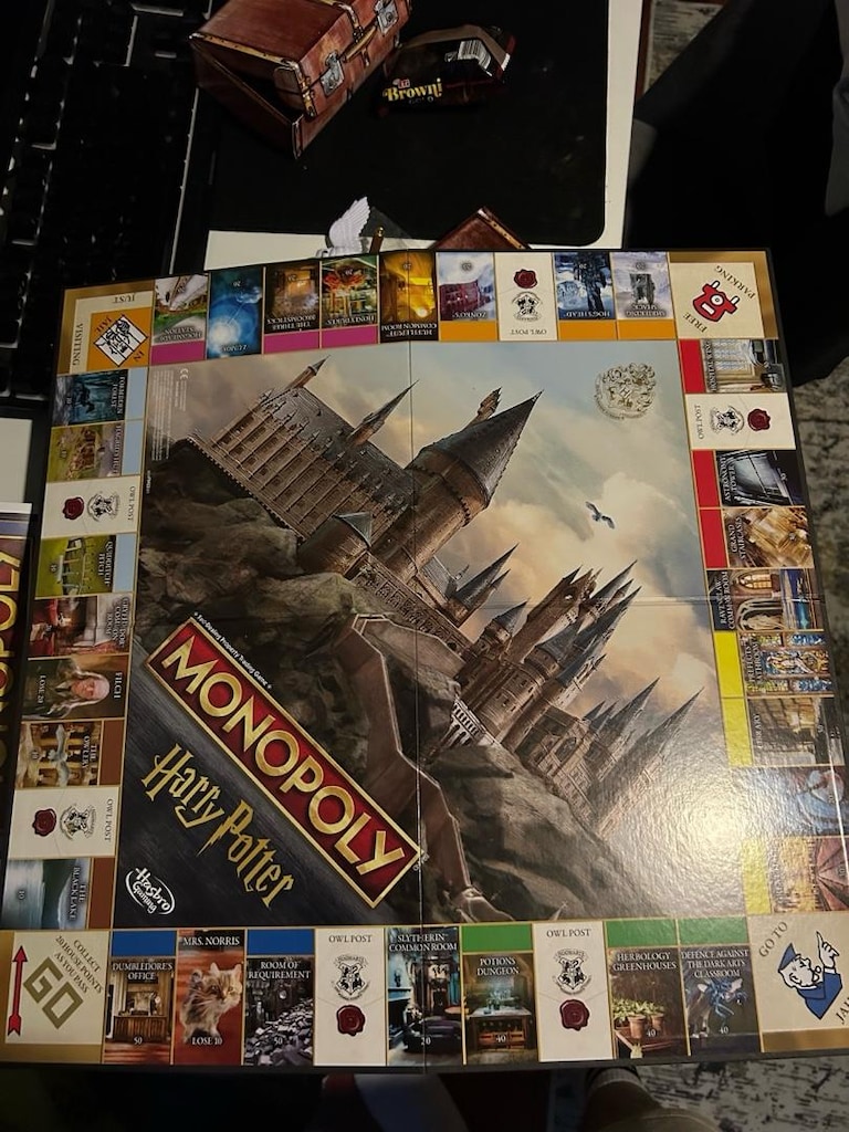 Harry Potter Monopoly - 3
