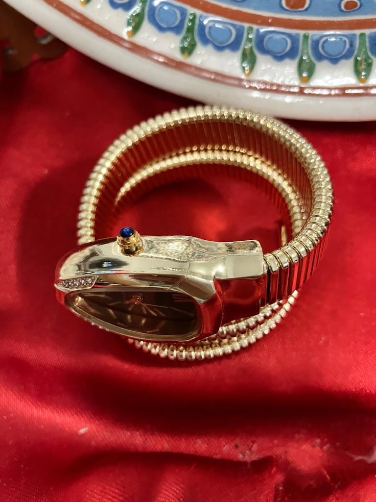 Bvlgari Yeşil Kadranlı Altın Tonlu yılan kordon kadın saat - 8