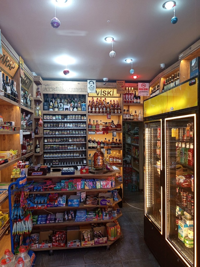 Beylikdüzü AVM girişinde şehir değişikliğinden dolayı satılık - 5