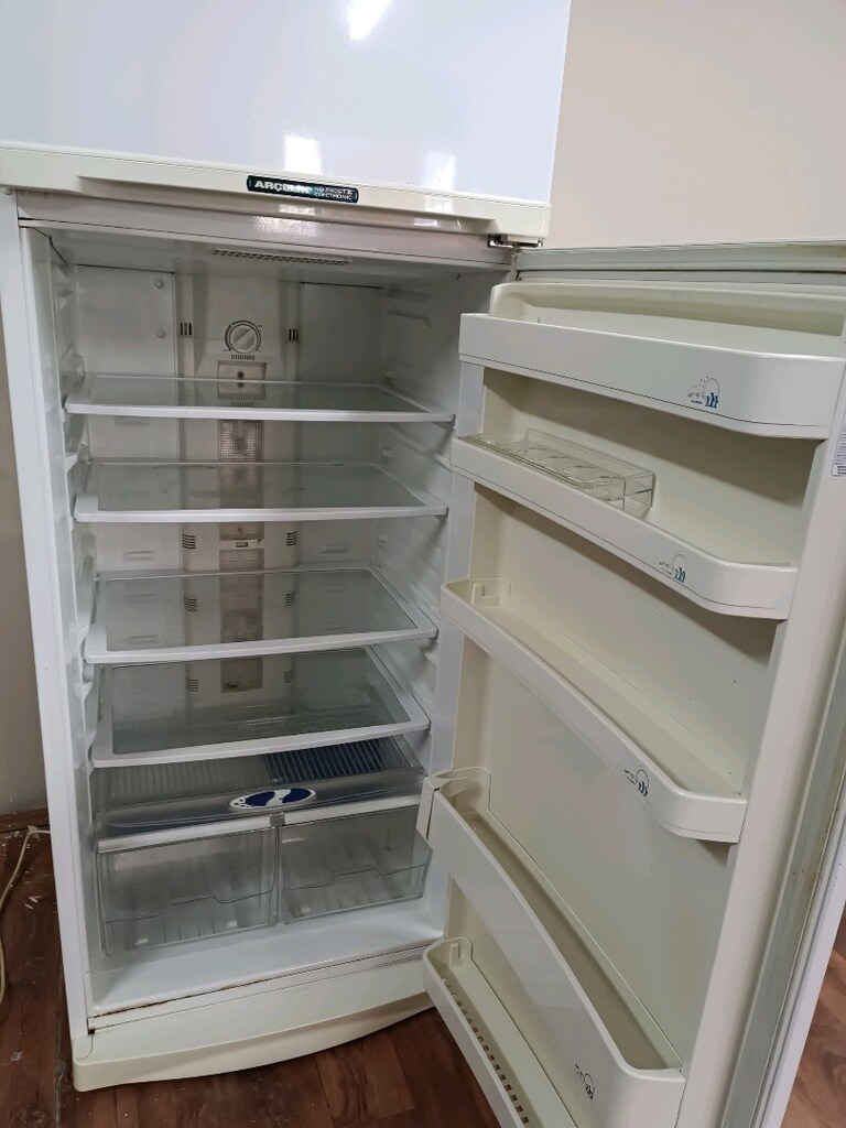 Açıl satılık Arçelik nofroz çift kapılı buzdolabı çalışıyor Beylikdüzü - 7