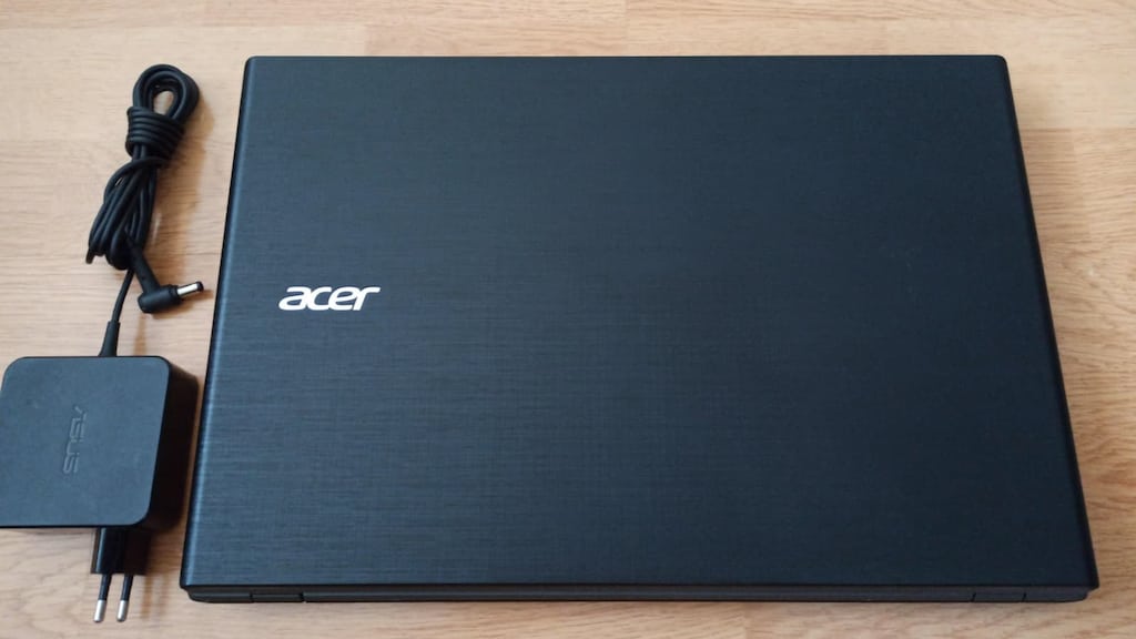 ACER ASPIRE E5-573 SERİES N15Q1 SIFIR GİBİ - 2