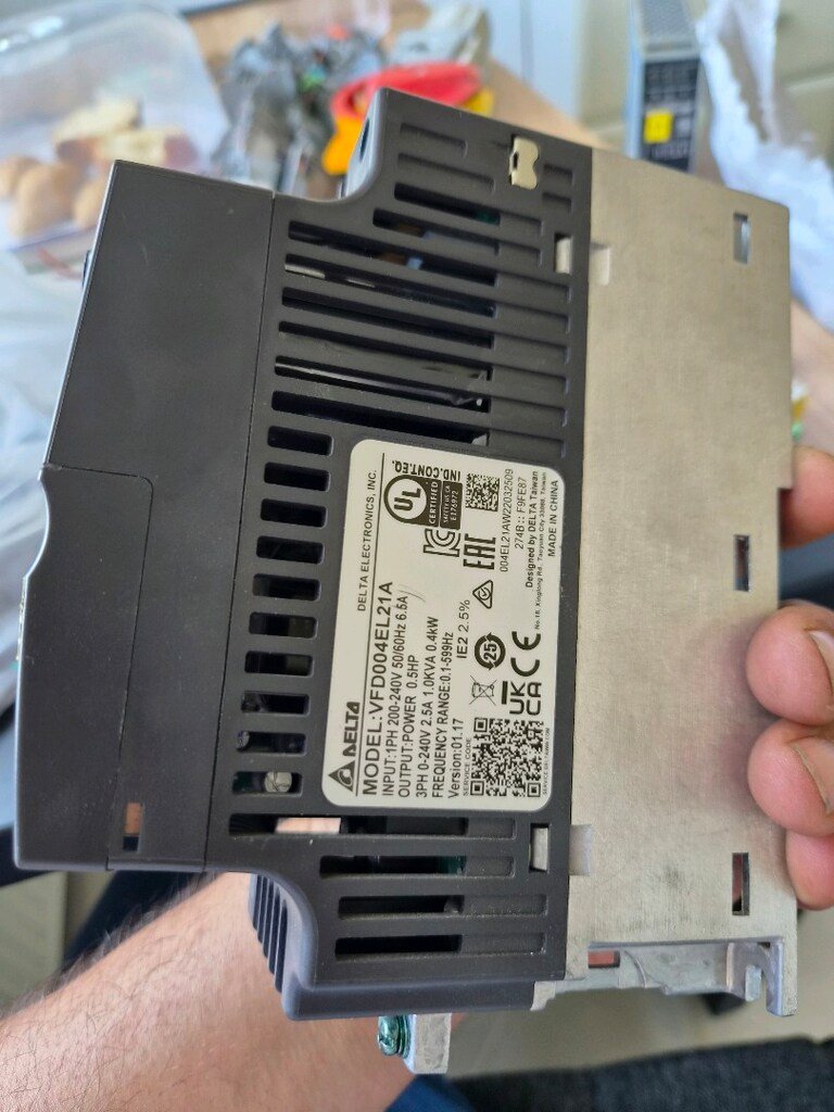 delta 0.4 kw sürücü - 2