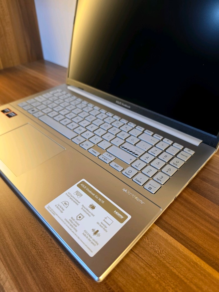 Asus Ofis Laptop Kusursuz 3 haftalık Asus Vivobook - 3