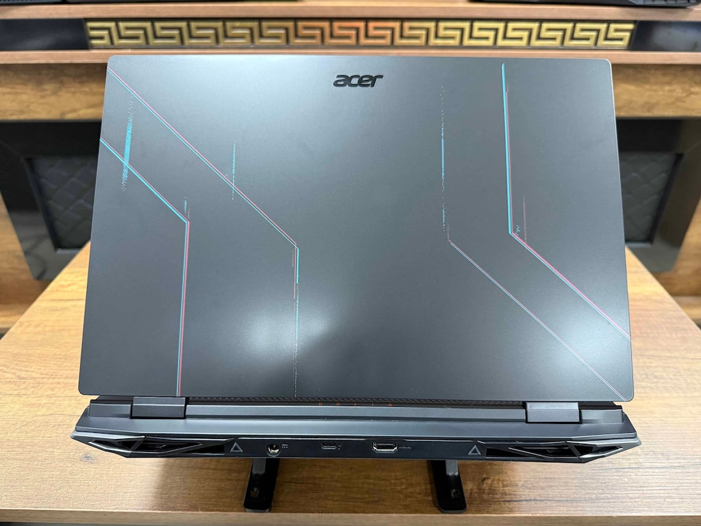 Acer Nitro 5 Core i7-12650H 32GB 1TB RTX4060 15.6" FHD Notebook - 3
