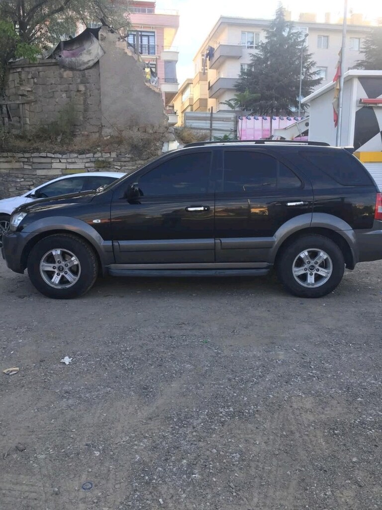 2005 SORENTO - 4