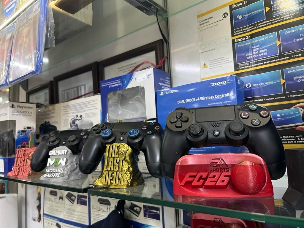 SONY PS5 OYUN KOLU STANDLARI TANE - 3