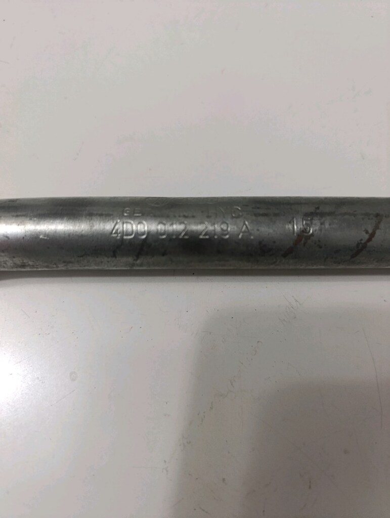 Audi Bijon Sökme Anahtarı - 2