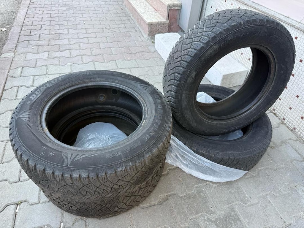 215/65/16 DUNLOP KIŞ LASTİĞİ TEMİZ - 5