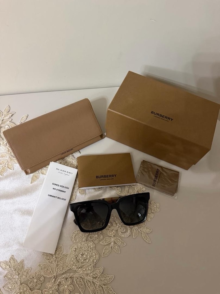 burberry gözlük