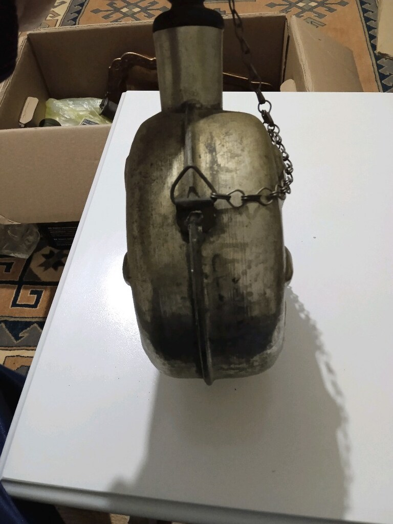 BÜYÜK BOY AHŞAP KAPAKLI KABARTMA DESENLİ HATASIZ BAKIR DEVECİ MATARASI - 4