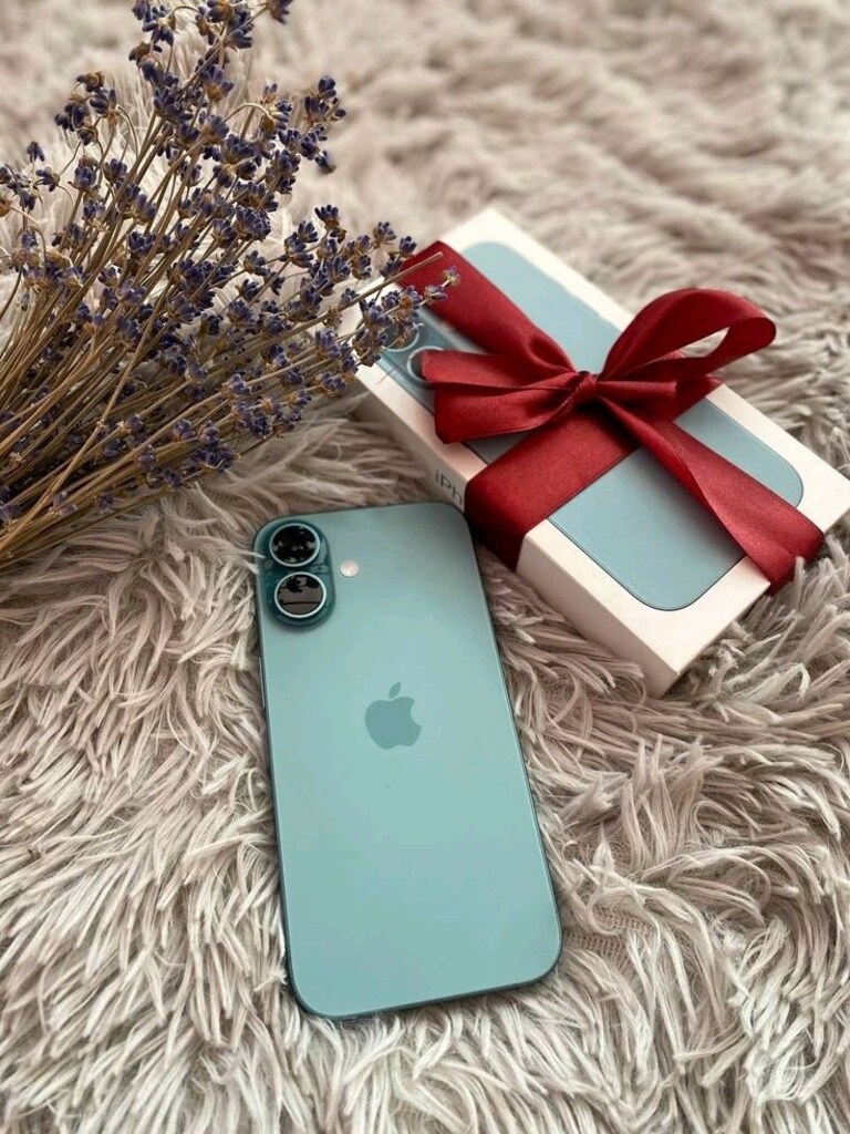 İPHONE 17 DÜZ AİRPODS PRO HEDİYELİ