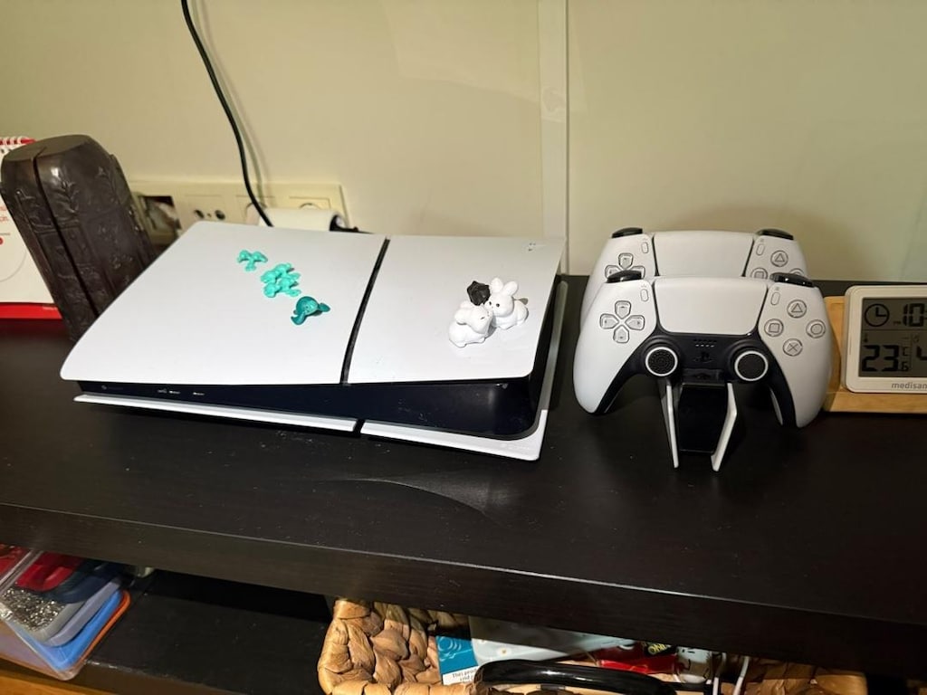 Acill ps5 slim digital (1yıl garantisi devam ediyor) - 2