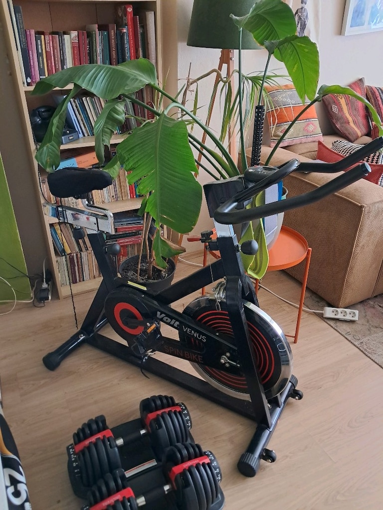 Voit Venüs spin bike - 3
