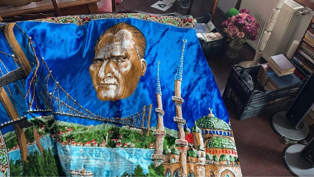 Atatürk/boğaz köprūsü,camii figurlu kadife tarzi duvar halisi.. - 6