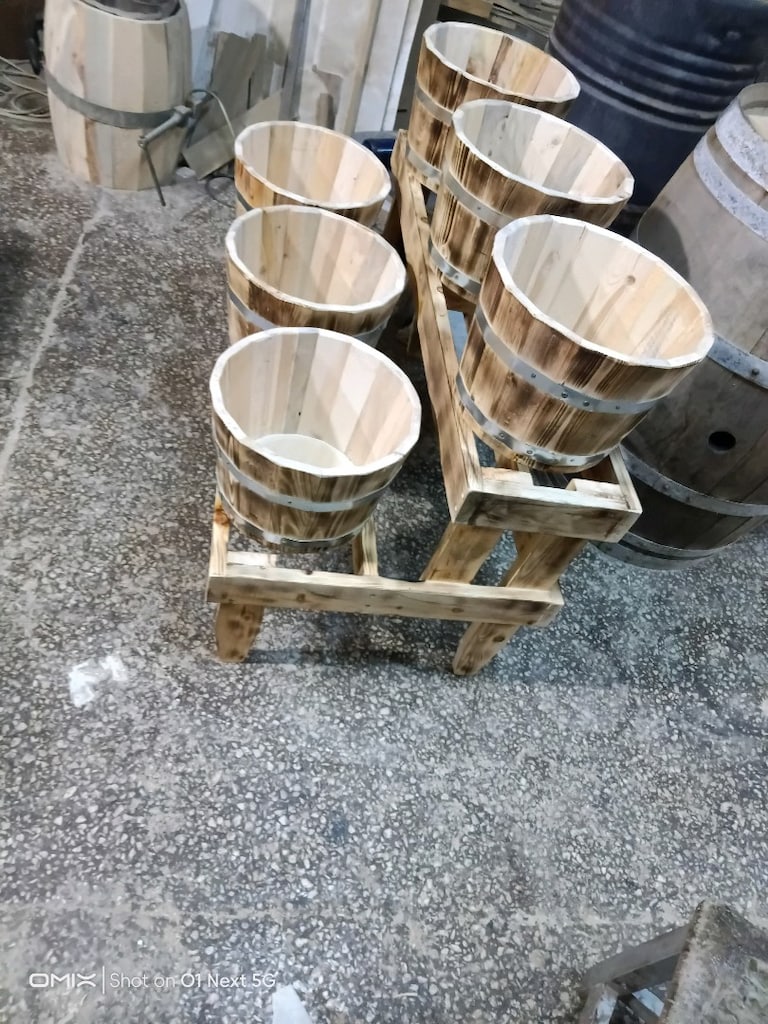 ahşap kova standı - 4