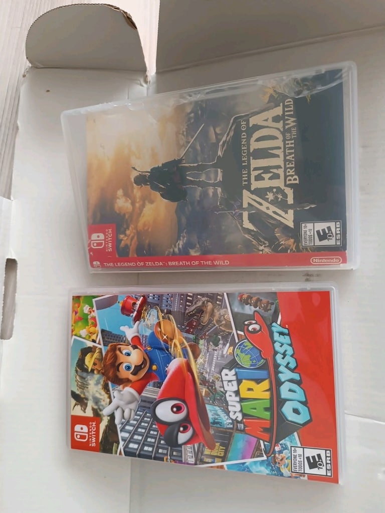 Nintendo Switch V2 (HAC-001(-01) - 10