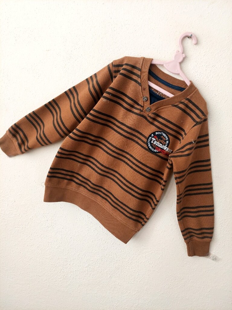 Erkek çocuk çizgili V yaka Sweatshirt