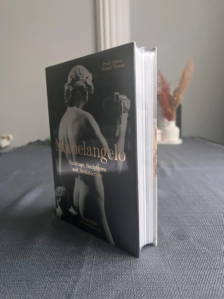 Michelangelo İngilizce Sanat Kitap - 4